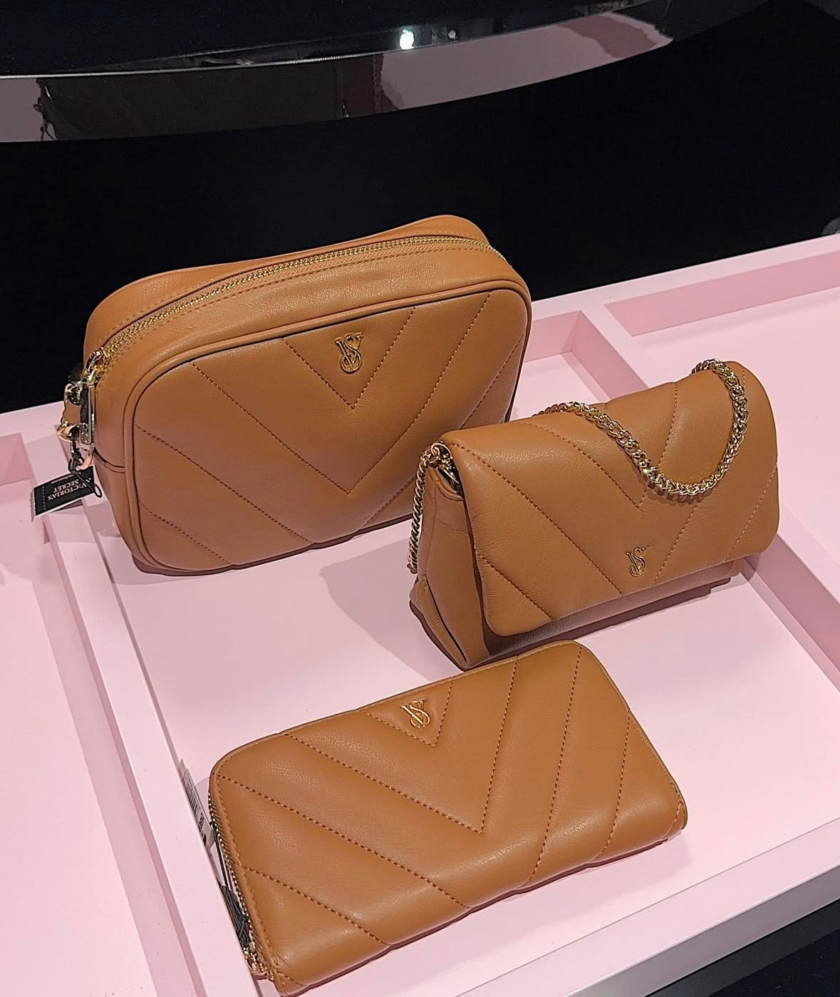 Grand portefeuille de Victoria's Secret👛