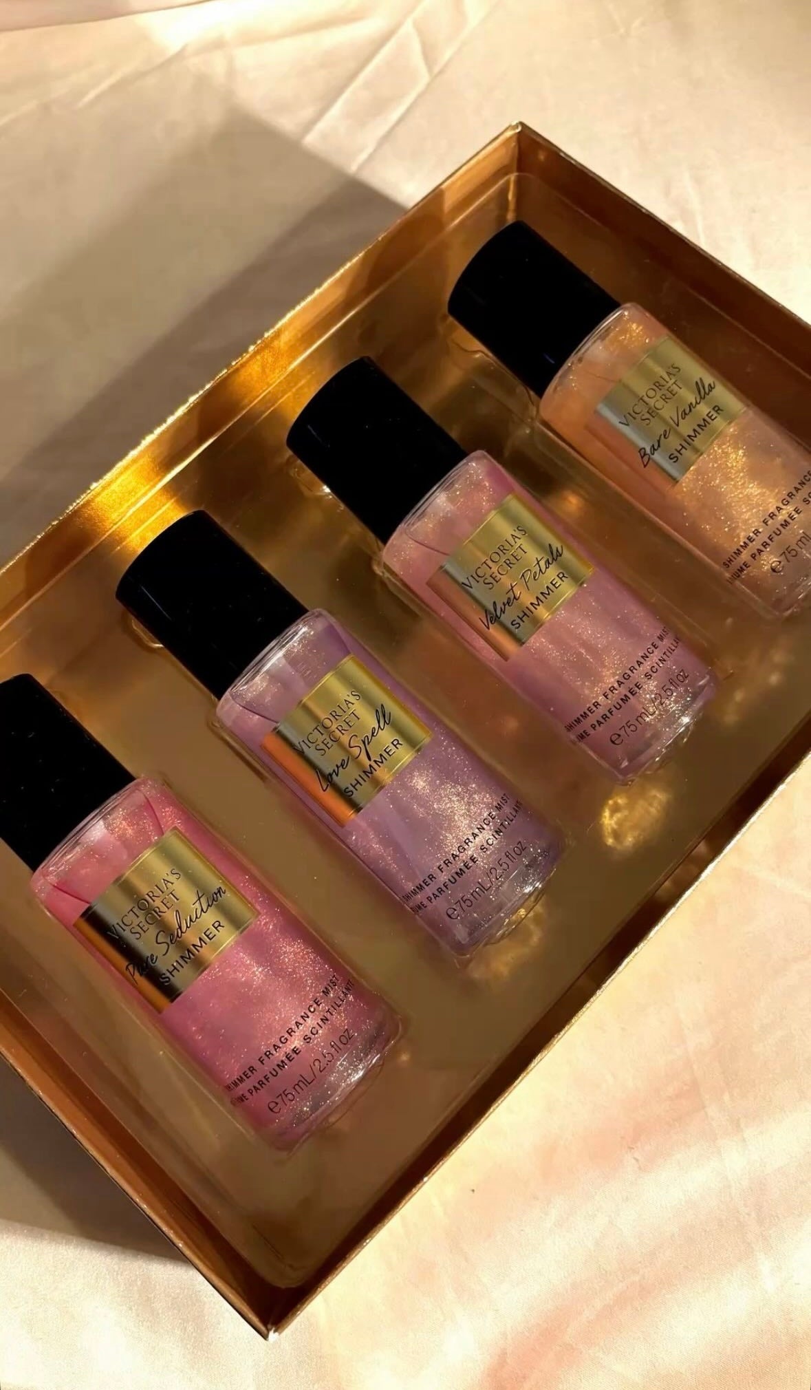 Coffret de brumes pailletées (4x75ml) de Victoria's Secret🎁✨