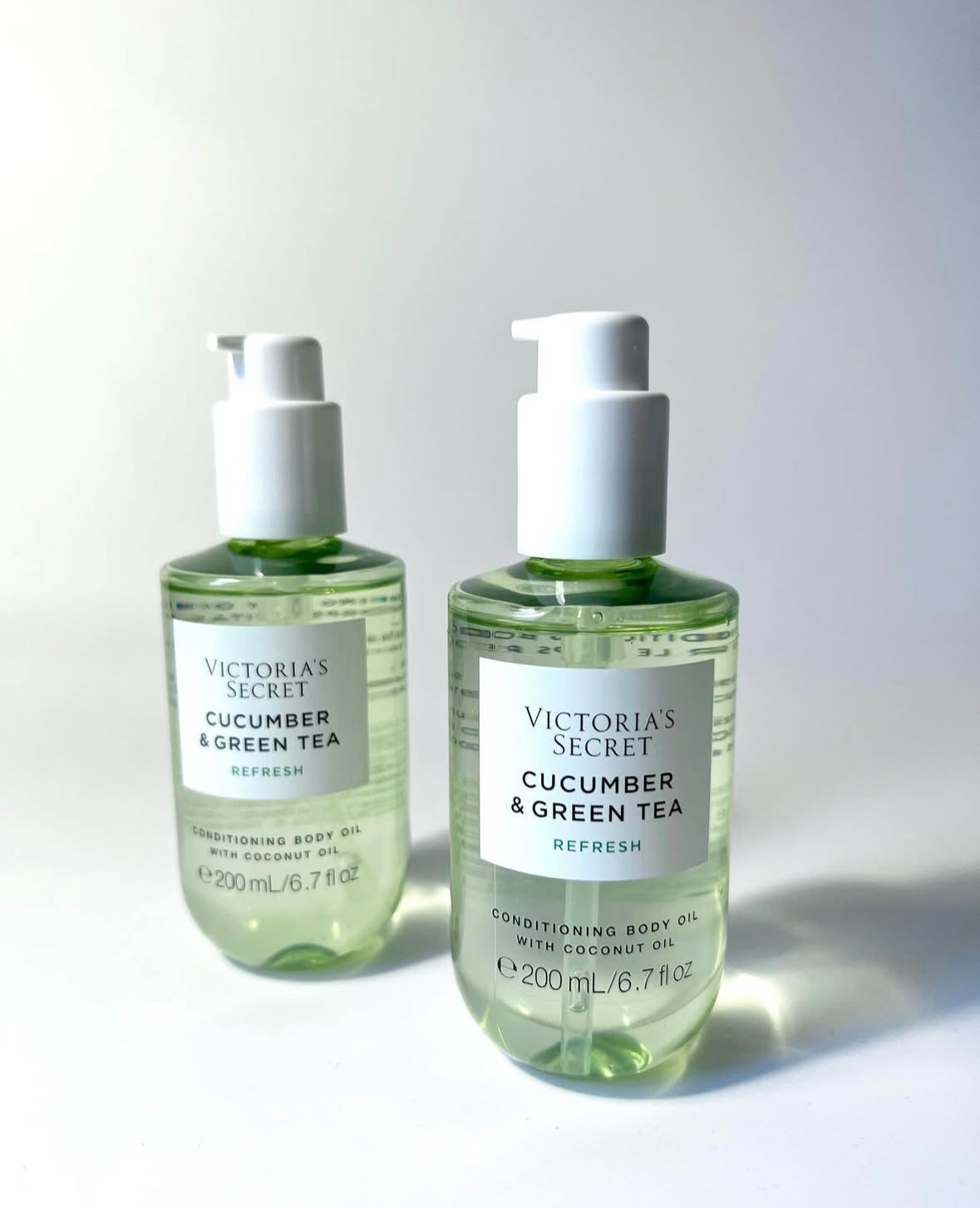 Huile revitalisante pour le corps Cucumber & Green Tea de Victoria's Secret💚