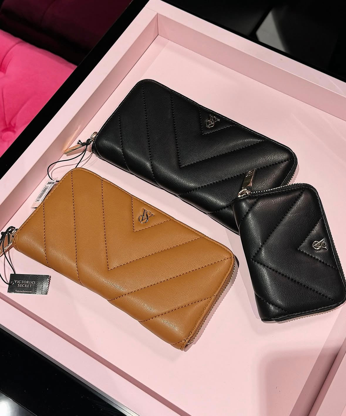 Grand portefeuille de Victoria's Secret👛