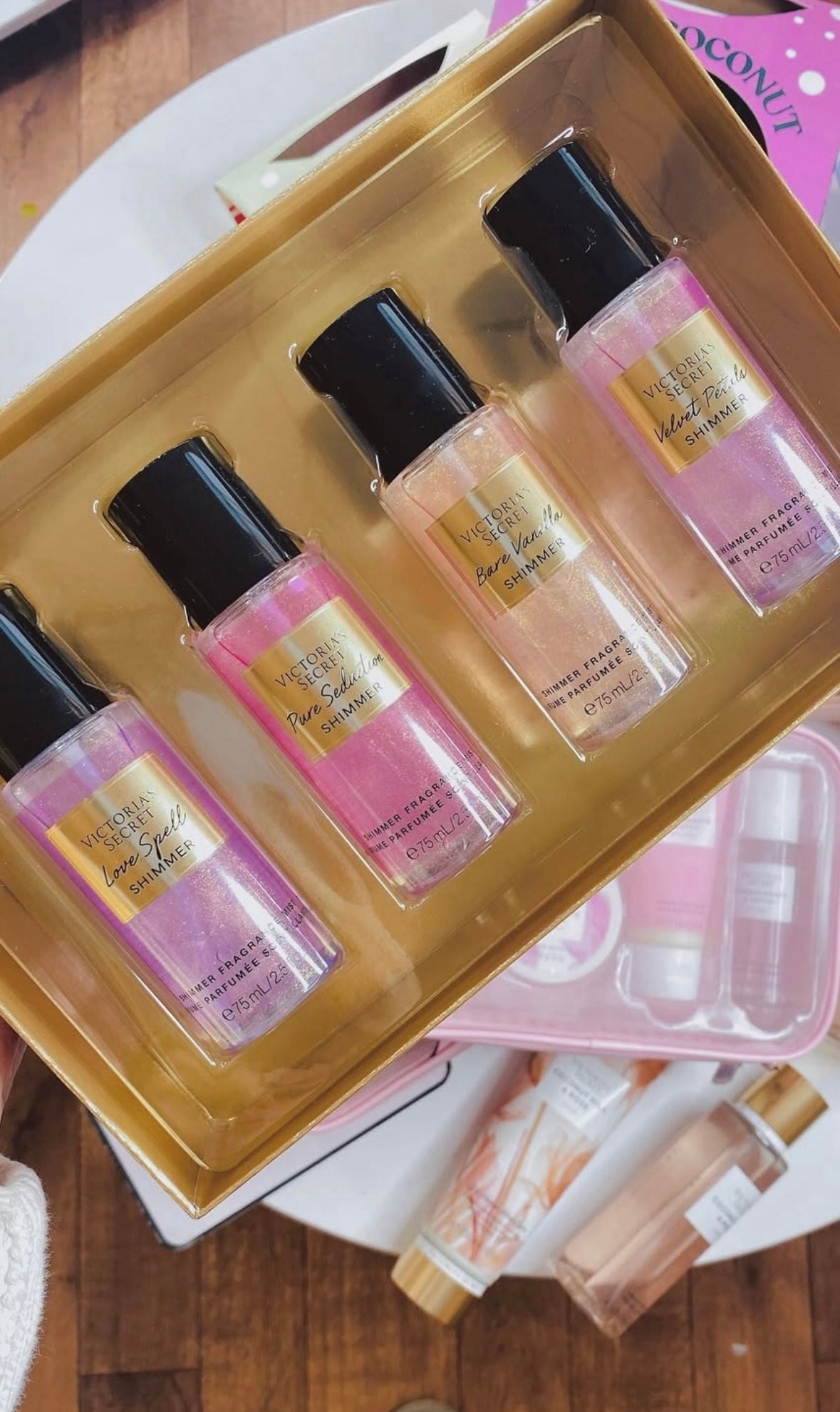 Coffret de brumes pailletées (4x75ml) de Victoria's Secret🎁✨