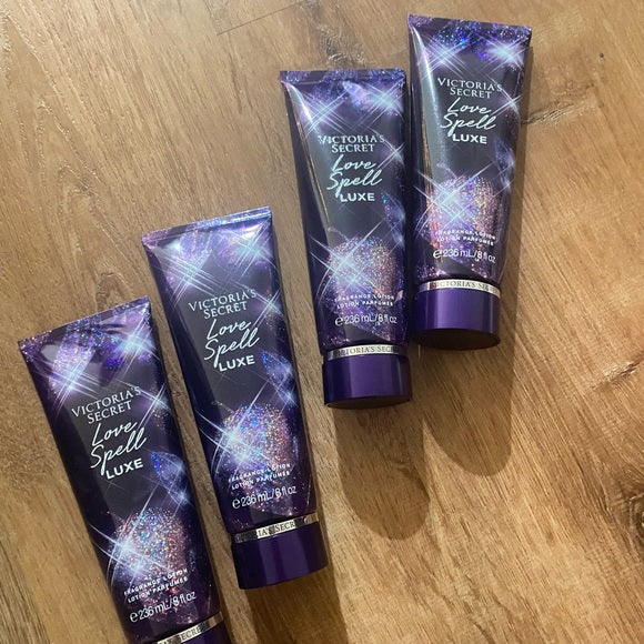 Crème pour le corps Love Spell Luxe de Victoria's Secret💜