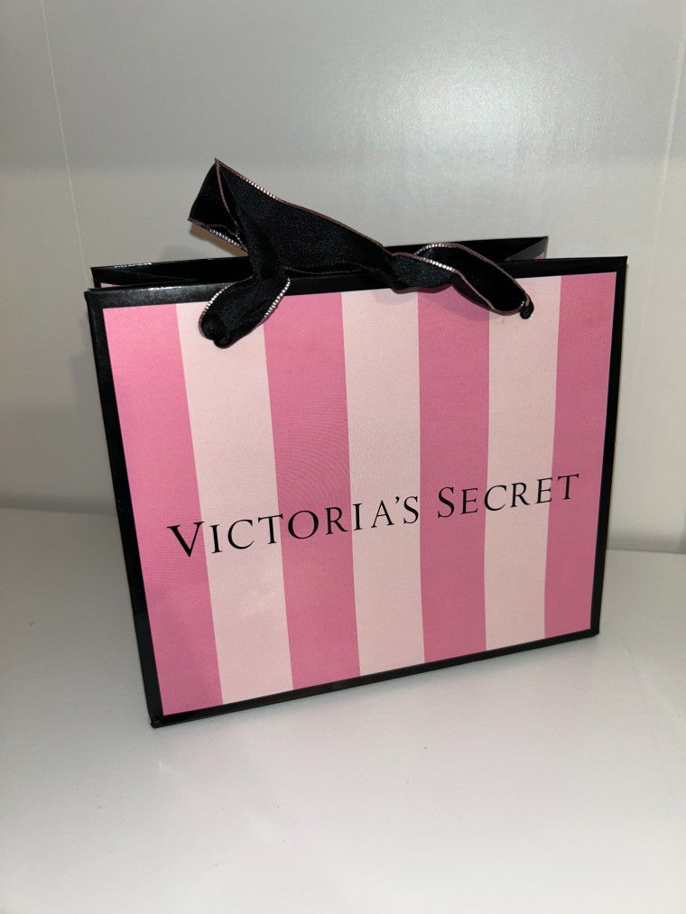 Petit sac cadeau de Victoria's Secret🛍️