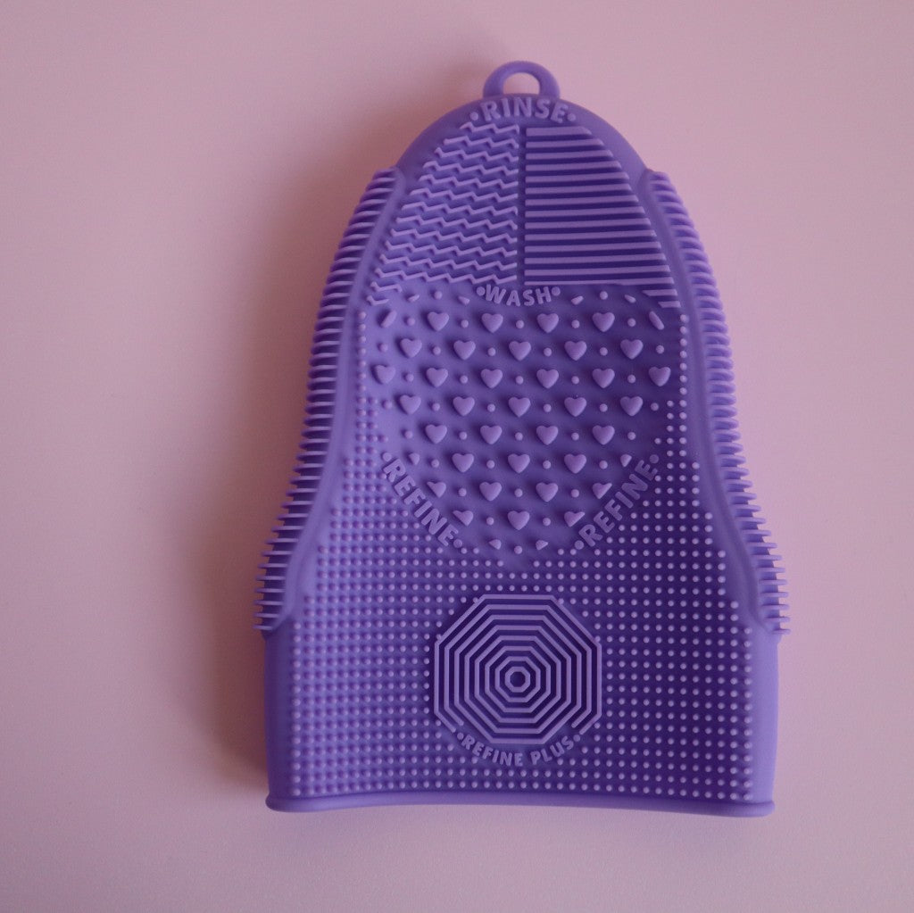 Gant pour nettoyer les pinceaux