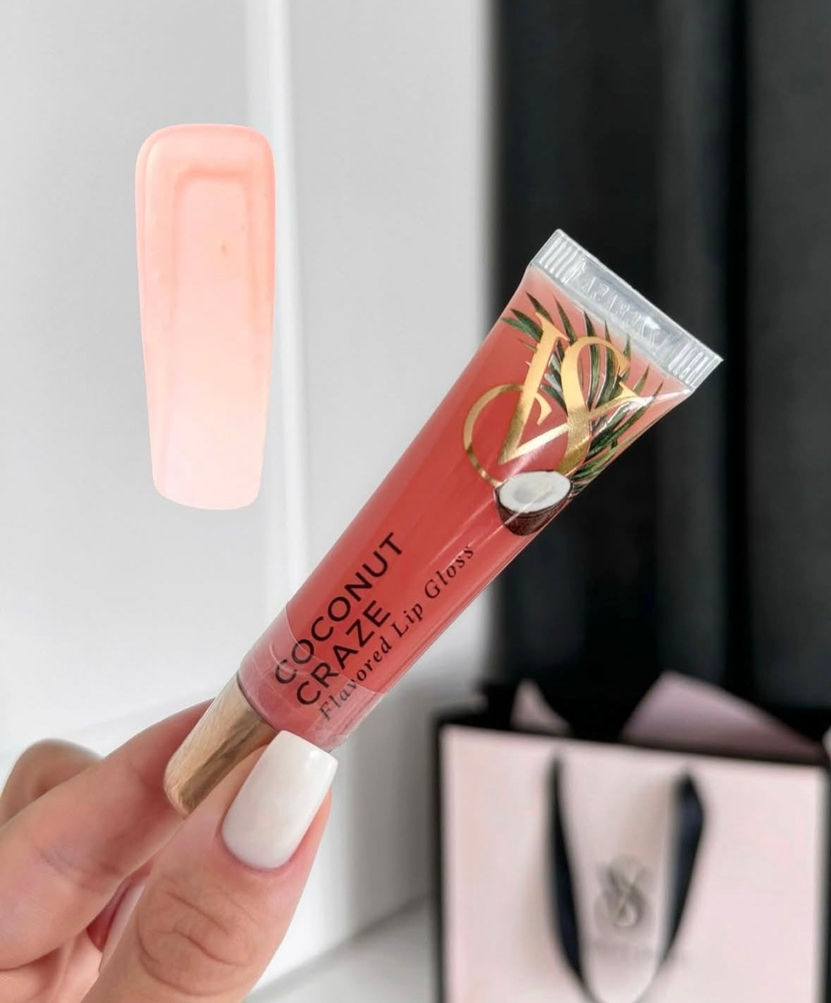 Gloss parfumé Coconut Craze de Victoria's Secret🫦