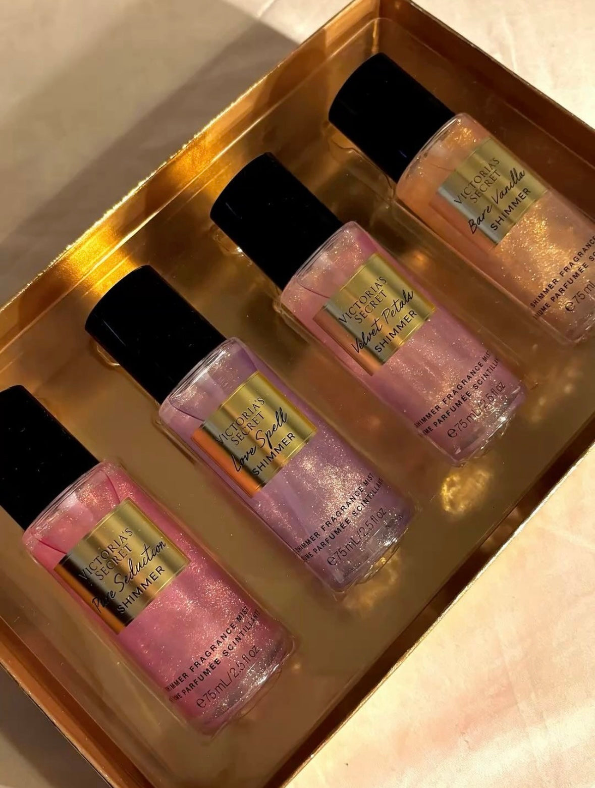 Coffret de brumes pailletées (4x75ml) de Victoria's Secret🎁✨