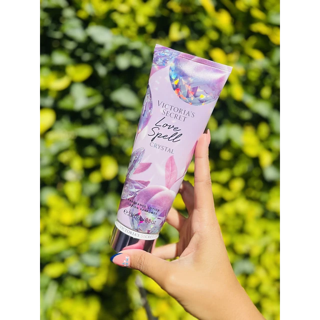 Crème pour le corps Love Spell Crystal de Victoria's Secret💎