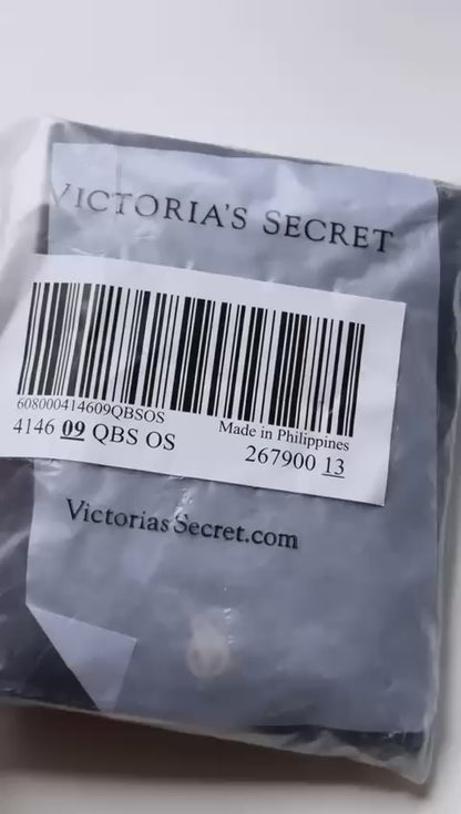 Étui pour passeport de Victoria's Secret✈️